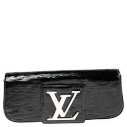 مملوكة مسبقًا حقيبة كلتش لوي فيتون سوب جلد إيبي أسود إليكتريك