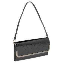 مملوكة مسبقًا حقيبة لوي فيتون روسمور جلد لامع مونوغرامي أسود متوسطة