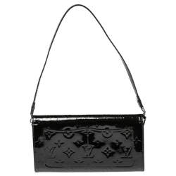 مملوكة مسبقًا حقيبة لوي فيتون روسمور جلد لامع مونوغرامي أسود متوسطة