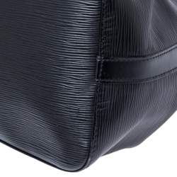 Pre Owned Louis Vuitton Black Epi Leather Petit Noe Bag