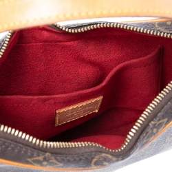 مملوكة مسبقًا حقيبة لوي فيتون كرواسون كانفاس مونوغرامية PM