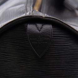 Pre Owned Louis Vuitton Black Epi Leather Keepall Bag