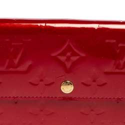 مملوكة مسبقًا محفظة لوي فيتون سارة جلد فيرنيه مونوغرامي بوم دامور أحمر 