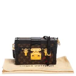 مملوكة مسبقًا Louis Vuitton Monogram Canvas Petite Malle Bag