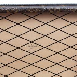 مملوكة مسبقًا Louis Vuitton Monogram Canvas Petite Malle Bag