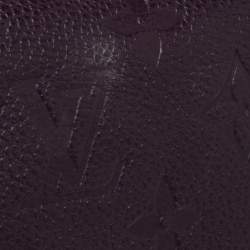 مملوكة مسبقًا Louis Vuitton Flamme Monogram Empreinte Leather Sarah Wallet