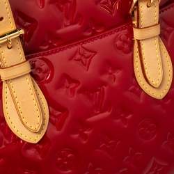 Pre Owned Louis Vuitton Pomme D’amour Vernis Summit Drive Bag