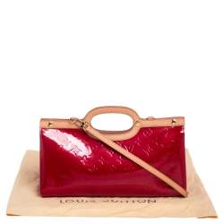 Pre Owned حقيبة لوي فيتون روكسبري دريف جلد لامع مونوغرامي أحمر