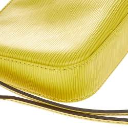 Pre Owned حقيبة إكسسوارات صغيرة لوي فيتون جلد إيبي فسدقي