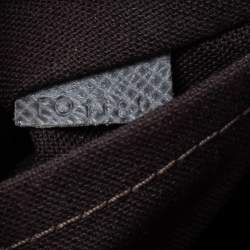 Pre Owned حقيبة لوي فيتون رومان جلد تايغا رصاصي GM