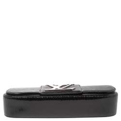 مملوكة مسبقًا Louis Vuitton Black Electric Epi Leather Sobe Clutch