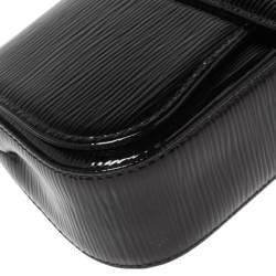 مملوكة مسبقًا Louis Vuitton Black Electric Epi Leather Sobe Clutch