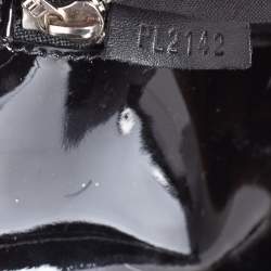 مملوكة مسبقًا Louis Vuitton Black Electric Epi Leather Sobe Clutch