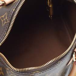 مملوكة مسبقًا Louis Vuitton Monogram Canvas Speedy 25 Bag