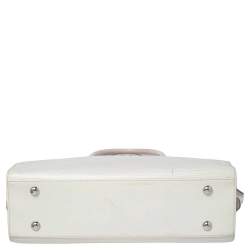 مملوكة مسبقًا Louis Vuitton White Epi Leather Pont Neuf GM Bag