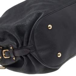 مملوكة مسبقًا Louis Vuitton Black Monogram Mahina Leather Large Hobo
