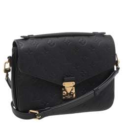مملوكة مسبقًا Louis Vuitton Black Monogram Empreinte Pochette Métis Bag