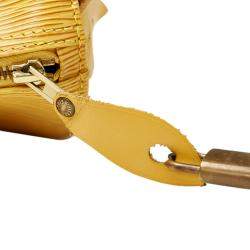 مملوكة مسبقًا Louis Vuitton Yellow Epi Leather Speedy 25 Top Handle Bag