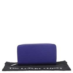 مملوكة مسبقًا Louis Vuitton Purple Epi Leather Zippy Wallet