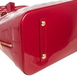 Pre Owned حقيبة لوي فيتون ألما جلد لامع مونوغرامي أحمر داكن GM