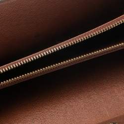 مملوكة مسبقًا Louis Vuitton Monogram Canvas Sarah Wallet