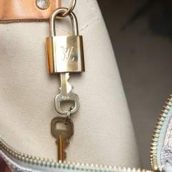 مملوكة مسبقًا Louis Vuitton Damier Azur Canvas Speedy 30 Bag