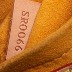 مملوكة مسبقًا Louis Vuitton Black Monogram Multicolore Canvas Limited Edition Fringe Speedy 25 Bag