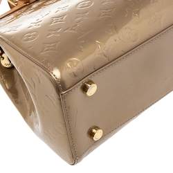 مملوكة مسبقًا Louis Vuitton Beige Poudre Monogram Vernis Brea GM Bag