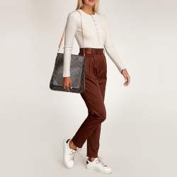 مملوكة مسبقًا Louis Vuitton Monogram Canvas Musette Salsa GM Bag