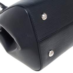 مملوكة مسبقًا حقيبة لوي فيتون مارلي جلد إيبي أسود متوسطة