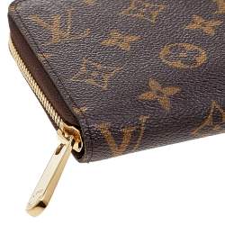 مملوكة مسبقًا Louis Vuitton Monogram Canvas Zippy Wallet