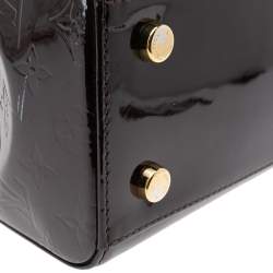 مملوكة مسبقًا Louis Vuitton Amarante Monogram Vernis Brea MM Bag