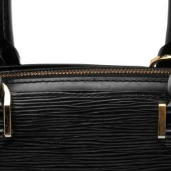 مملوكة مسبقًا حقيبة لوي فيتون بونت نوف جلد إيبي أسود متوسطة