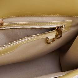 Pre Owned Louis Vuitton Blanc Corail Monogram Vernis Catalina EW Bag