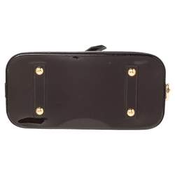 مملوكة مسبقًا حقيبة لوي فيتون ألما مونوغرامي عنابي PM 