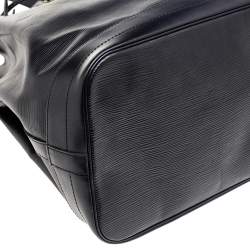 Pre Owned Louis Vuitton Black Epi Leather Noe Bag