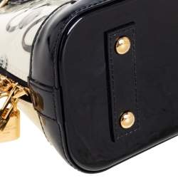 مملوكة مسبقًا حقيبة لوي فيتون ألما بي بي جلد لامع مونوغرامي أ بيض وملصقات 