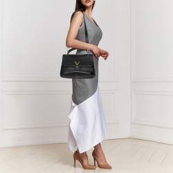 مملوكة مسبقًا Louis Vuitton Black Monogram Leather Very One Handle Tote