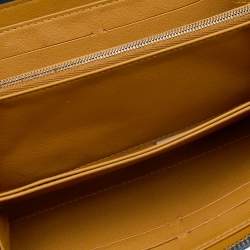 مملوكة مسبقًا Louis Vuitton Blue Monogram Denim Zippy Wallet