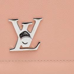 مملوكة مسبقًا Louis Vuitton Multicolor Leather Lockme II Bag