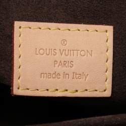 مملوكة مسبقًا Louis Vuitton Monogram Canvas Pochette Metis Bag