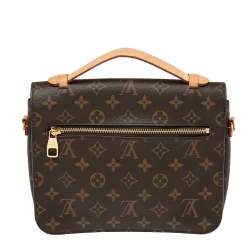 مملوكة مسبقًا Louis Vuitton Monogram Canvas Pochette Metis Bag