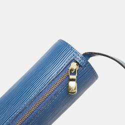 Pre Owned Louis Vuitton Blue Epi Leather Soufflot Pochette Bag