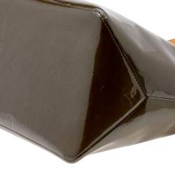 مملوكة مسبقًا Louis Vuitton Vert Olive Monogram Vernis Bellevue GM Bag