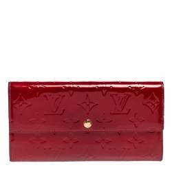 Authentic Louis Vuitton Red Vernis Sarah Chain Wallet LV