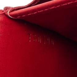 Pre Owned Louis Vuitton Pomme D’amour Monogram Vernis Sarah Wallet
