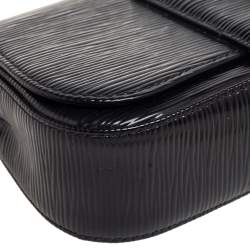 مملوكة مسبقًا حقيبة كلتش لوي فيتون سوبي جلد إليكتيرك إيبي أسود 