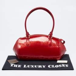 مملوكة مسبقًا Louis Vuitton Pomme D’amour Monogram Vernis Sherwood PM Bag
