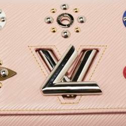 مملوكة مسبقًا محفظة بسلسلة لوي فيتون جلد أيبي وردي بوردة لف ميكانيكي