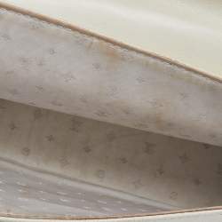 مملوكة مسبقًا Louis Vuitton White Suhali Leather L'Aimable Bag